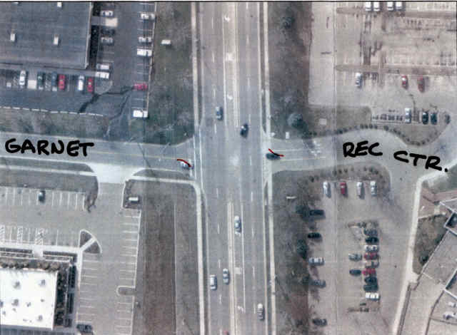 Aerial diagram of the Ohio 725 and Garnet Drive intersection at the Washington Township Recreation Center entrance