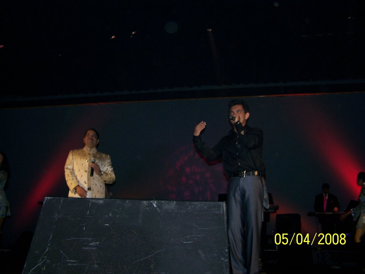 Udit Narayan closing out his opening numbers.