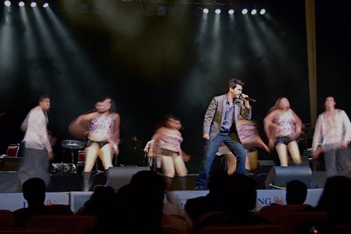 Aditya Narayan performing with the show’s backup dancers.